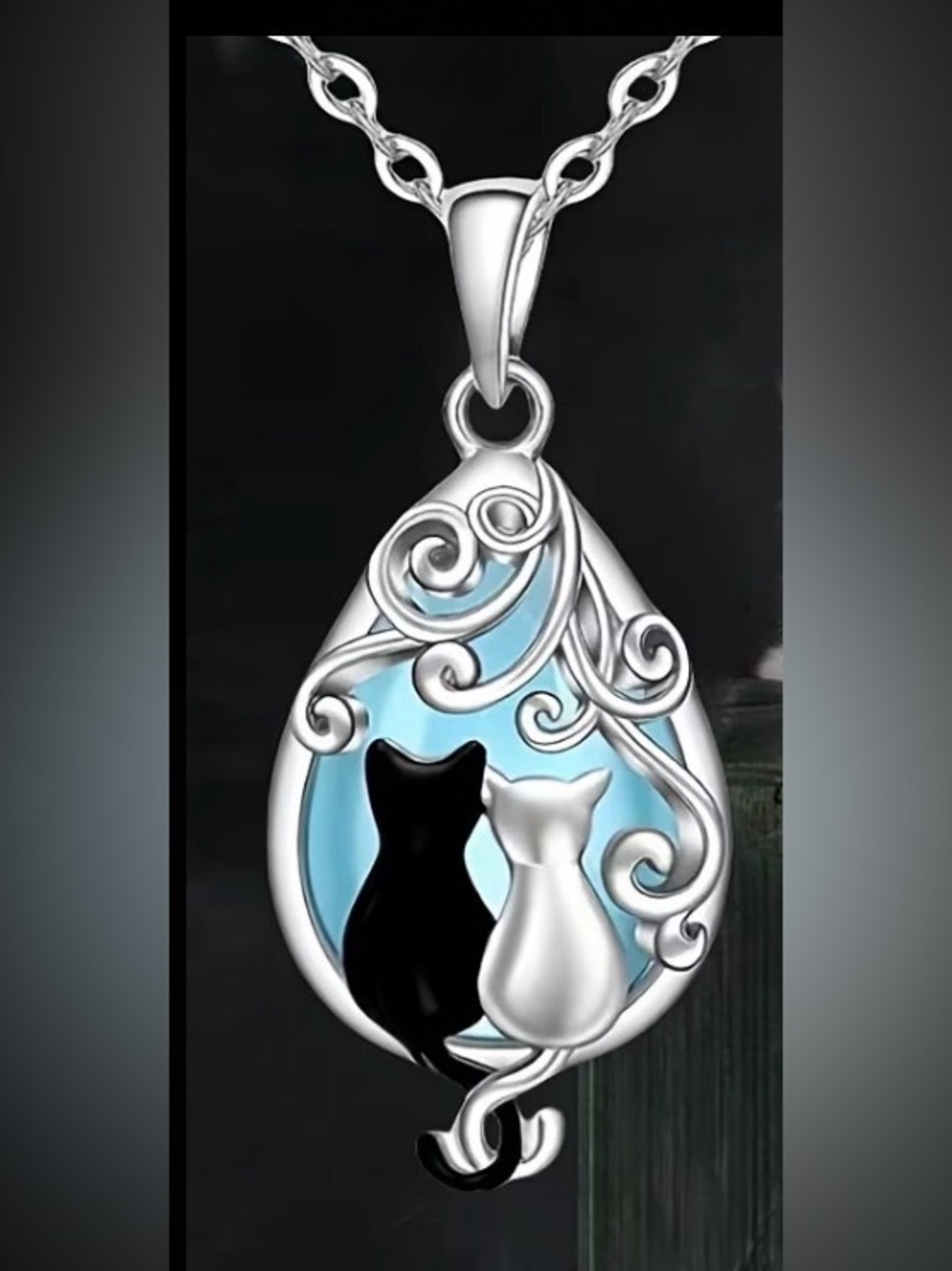 Silver Cat Couple Pendant Necklace in Black & White